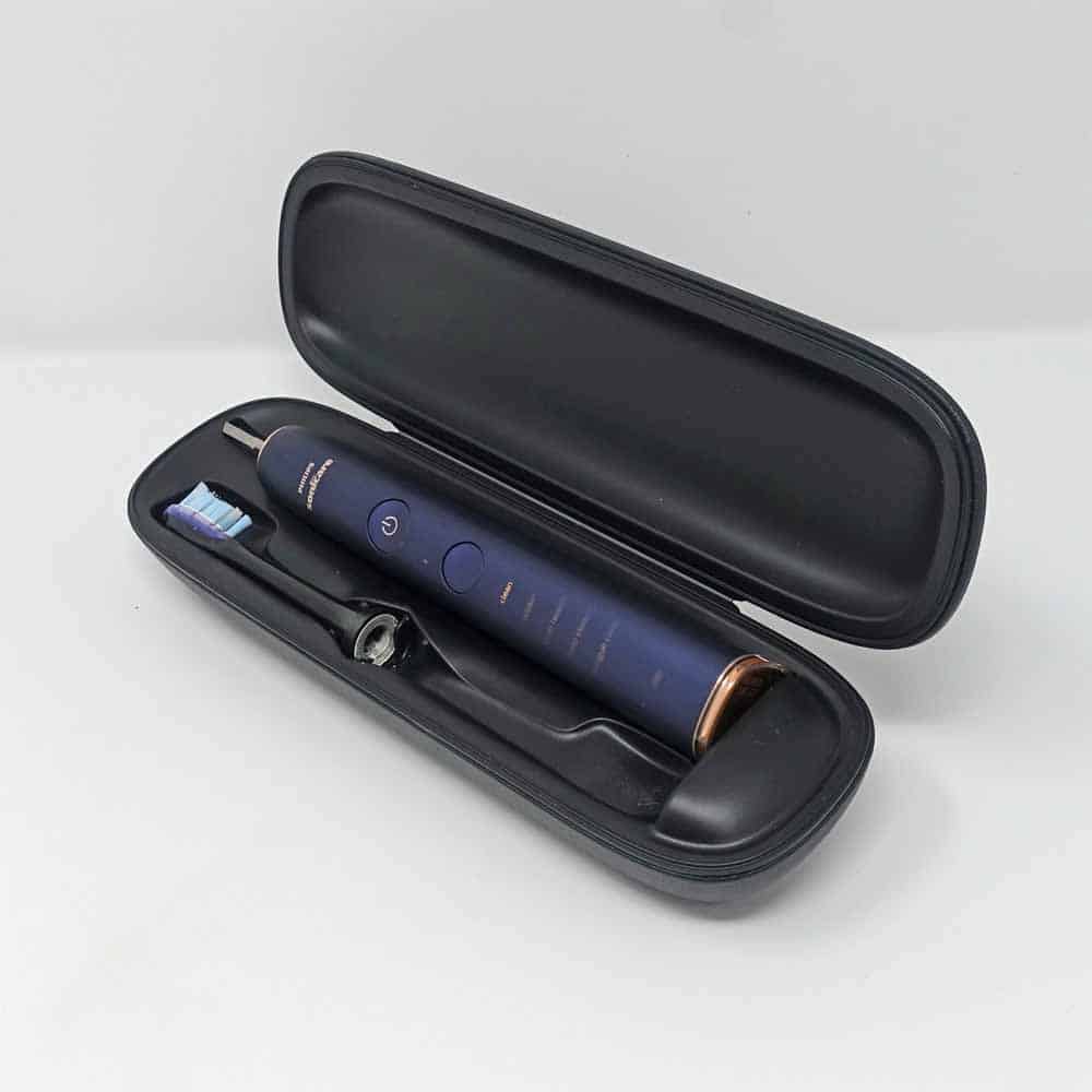 Lunar Blue 9700 in charging case