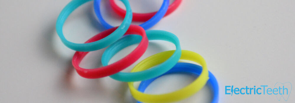 Coloured_Rings_Oral_B_Brush_Headb