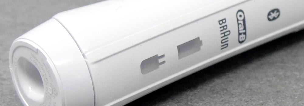 a close up of the Smart 5 battery indicators