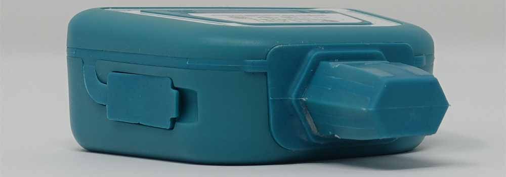 Top angle view of Y-Brush
