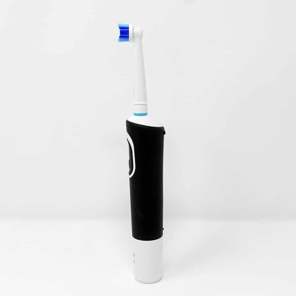 Side Profile Oral-B Pro 500
