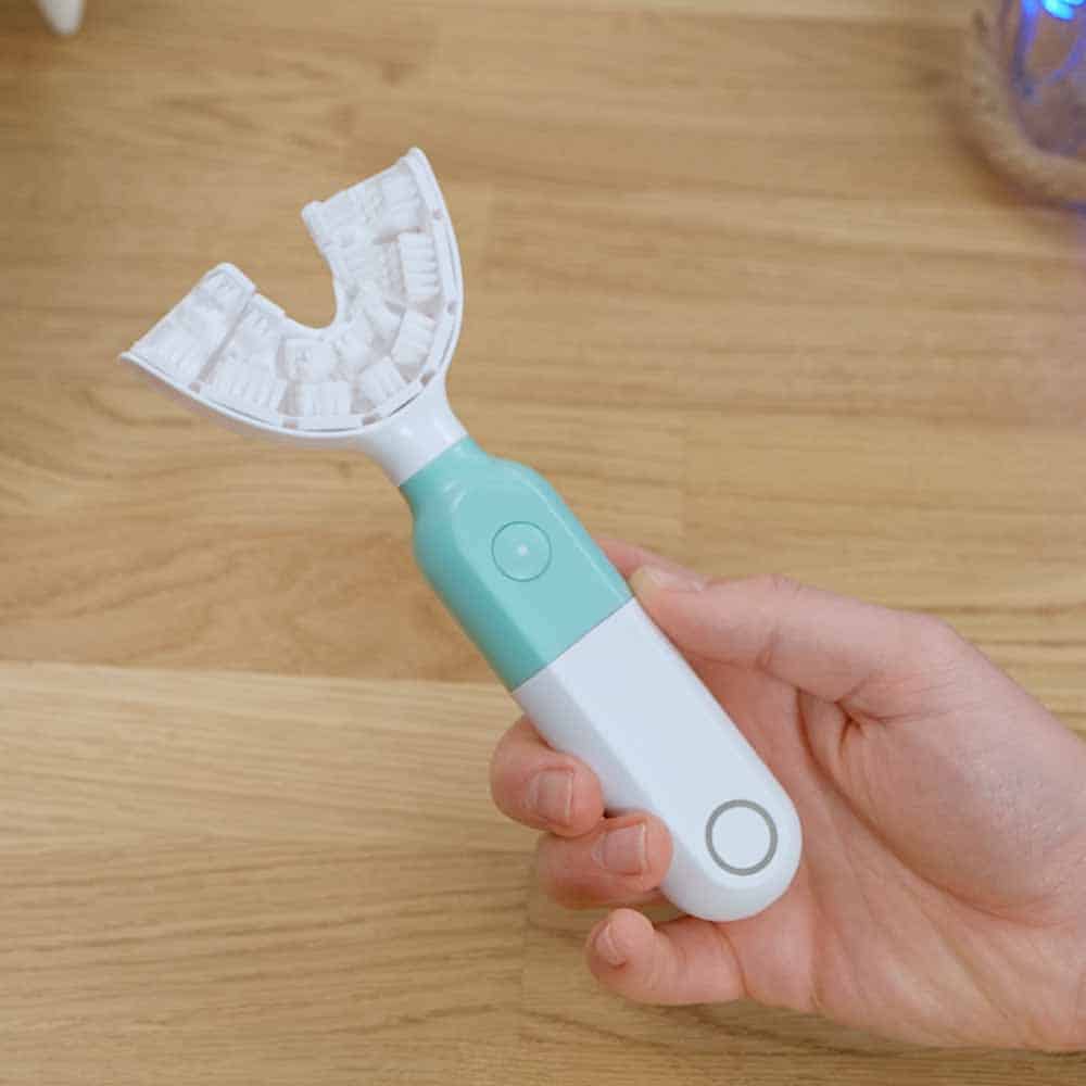 SymplBrush in the hand