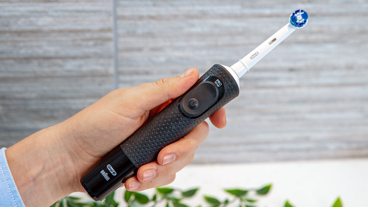 Pro 500 in hand, held at an angle